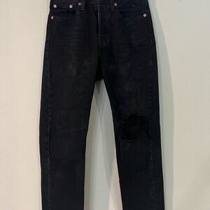 Women’s  Black Distressed Jeans